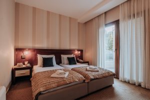Apartman sa jednom spavaćom sobom i balkonom