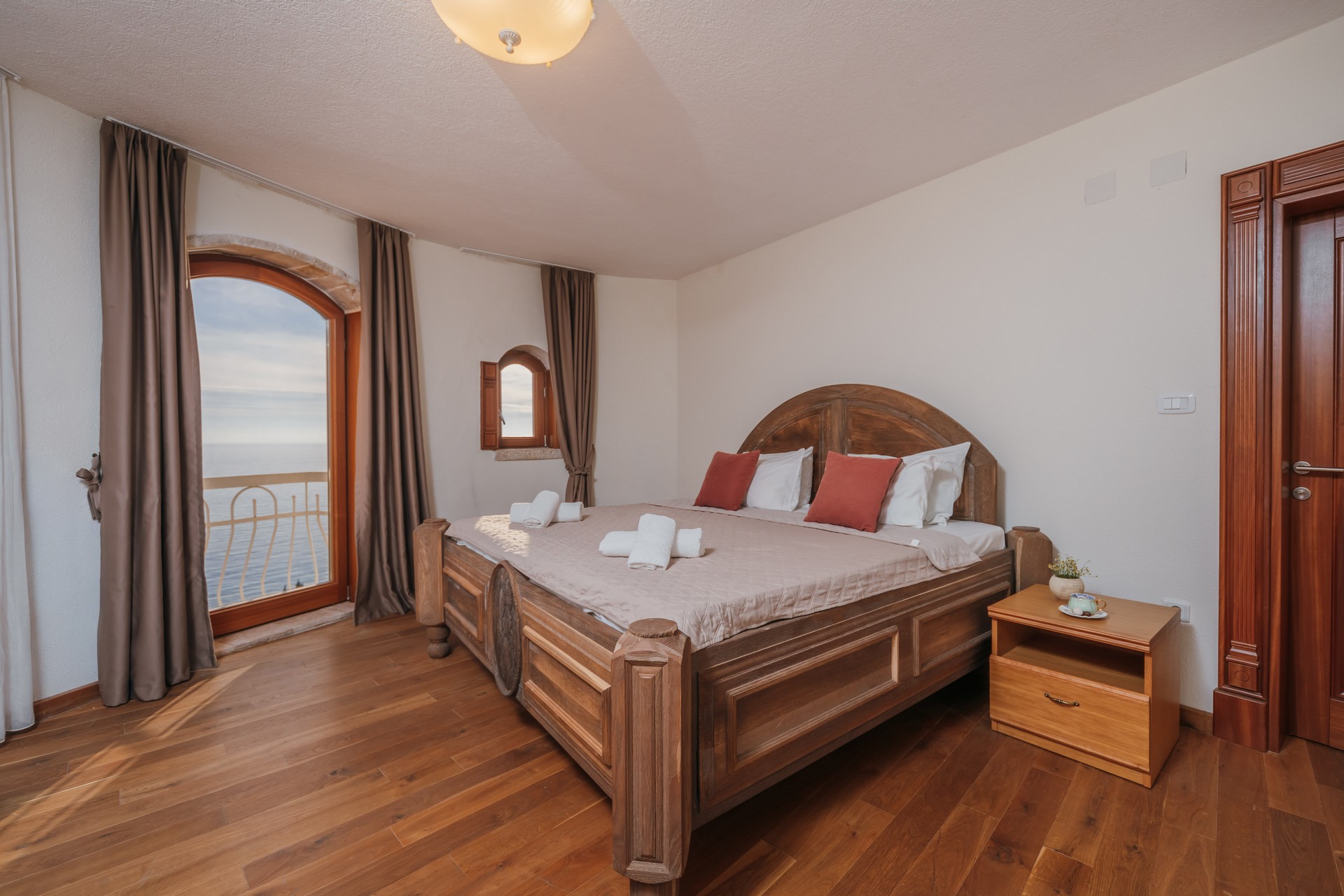 Dvosobni apartman sa zajedničkim balkonom i pogledom na more (3 osobe)