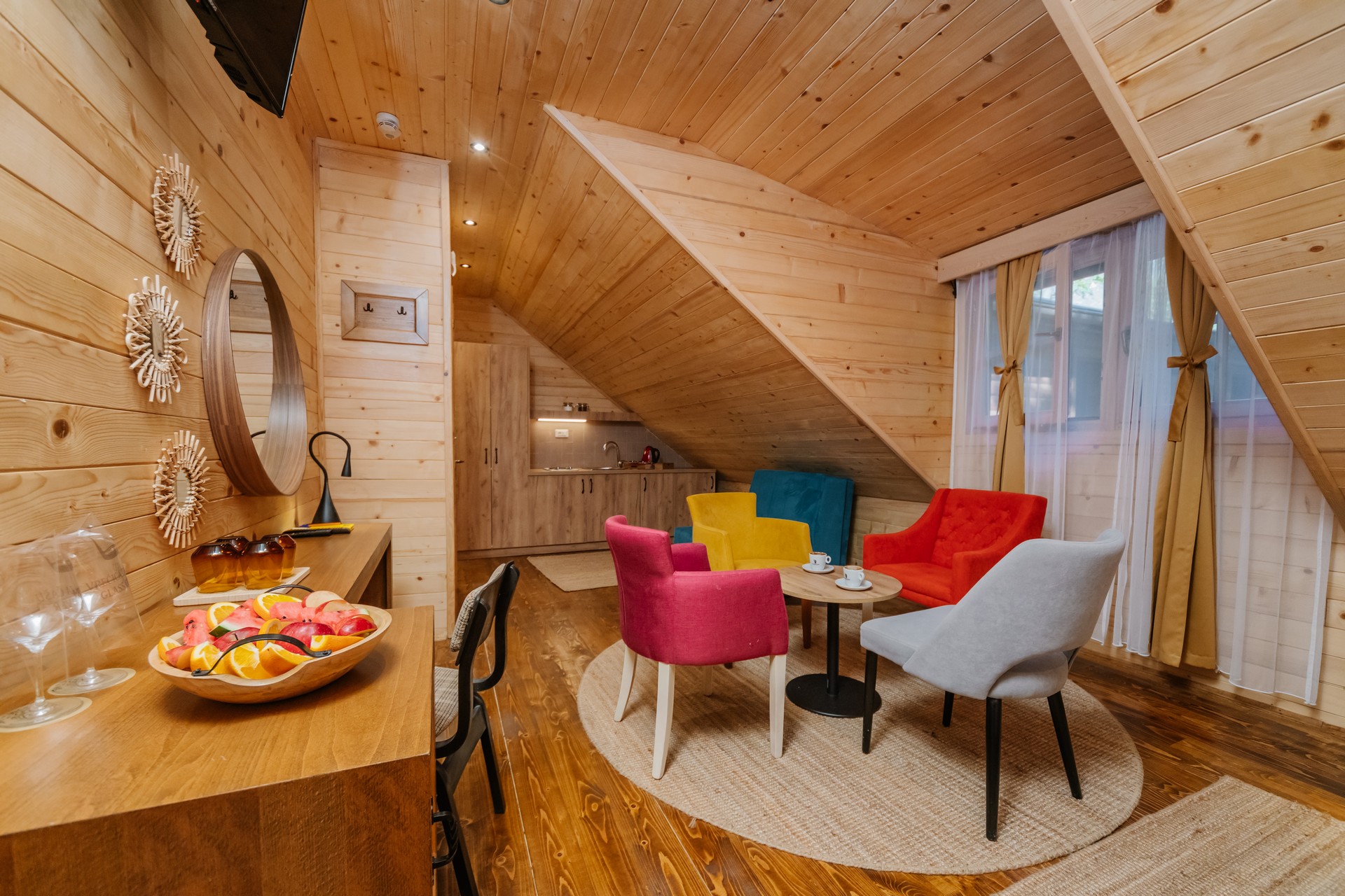 Dvosobni apartman sa pogledom na rijeku