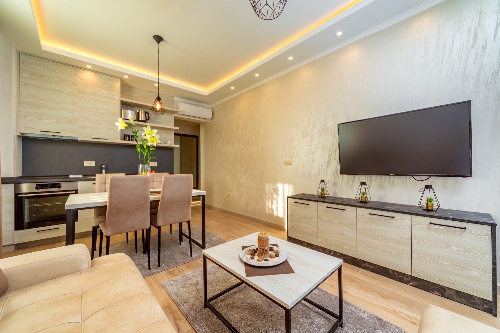 Jednosobni apartman sa balkonom sa pogledom na bazen